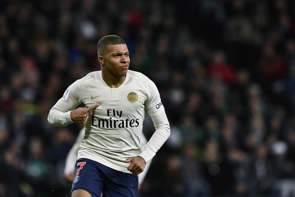 洗发水如何实现控油与滋养双效合一？